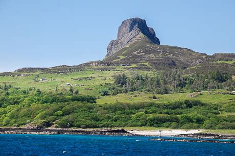 Isle of Eigg walks (Walkhighlands)