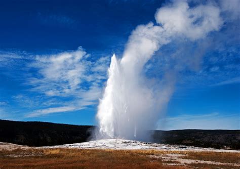 Old faithful geyser | The Old faithful geyser is probably th… | Flickr