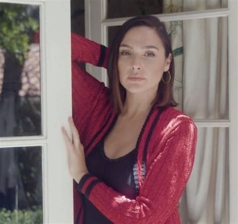 Gal Gadot's Irresistible Impact: A Surge in Sales with the Sultry ...