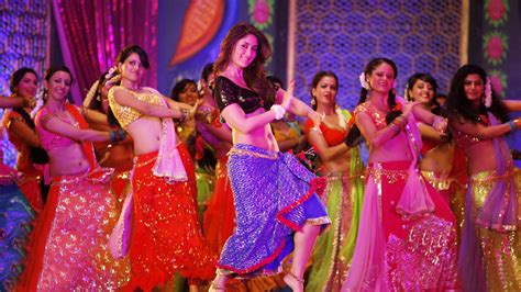 Bollywood Background Dancers Payment Will Really Shock You! – Filmymantra