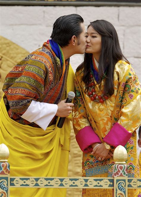 Bhutan Celebrates As The King Marries Charles And Diana, Prince William ...