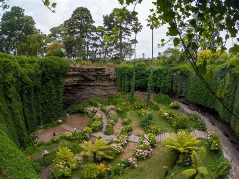 Umpherston Sinkhole and Garden in Mount Gambier