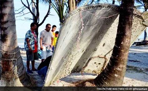 Man Reveals How He Found Suspected MH370 Debris