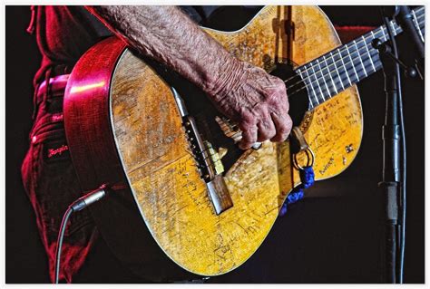 Willie Nelson's guitar "Trigger" [Explored 11/15/11, #495]… | Flickr