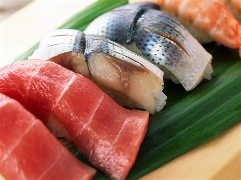 Sushi with raw meat and fish HD wallpaper | Wallpaper Flare