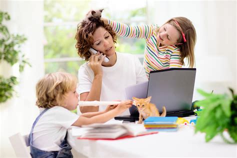 Homeschooling Multiple Ages - Tips to Avoid Parent Burnout!