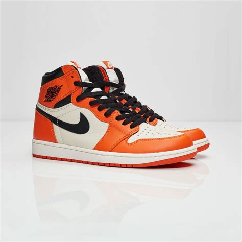 Jordan Brand Air Jordan 1 Retro High OG (GS) - 575441-113 ...