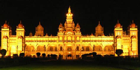 United-21 Hotel Mysore: A summary on Mysore Palace history