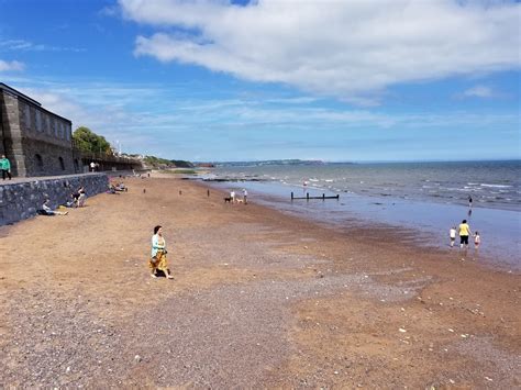 Dawlish Town beach 🏖️ Devon, United Kingdom - detailed features, map ...