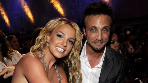 Britney Spears’ Manager of 25 Years Larry Rudolph Resigns | Access