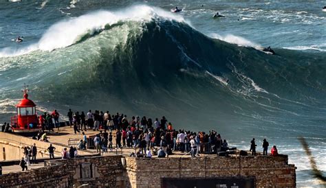 Nazaré Big Wave Competition 2025 - Alyss Bethany