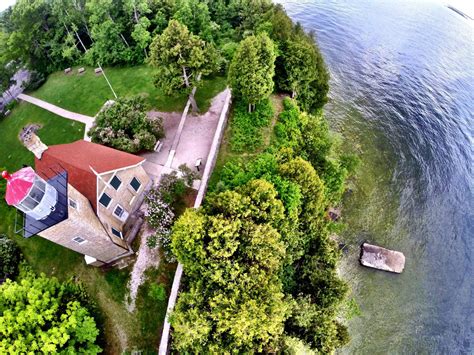 Eagle Bluff Lighthouse - Wisconsin : r/LighthousePorn