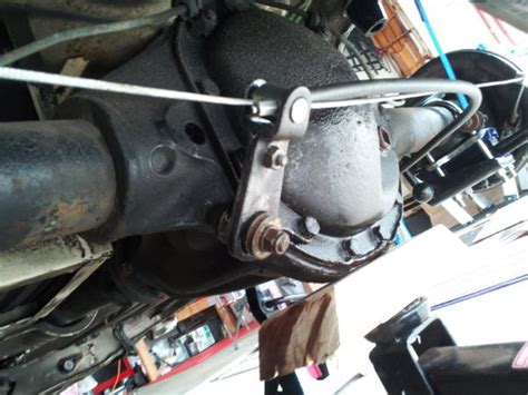 Handbrake cable replacement,easy job?!?! : MGC Forum : The MG Experience