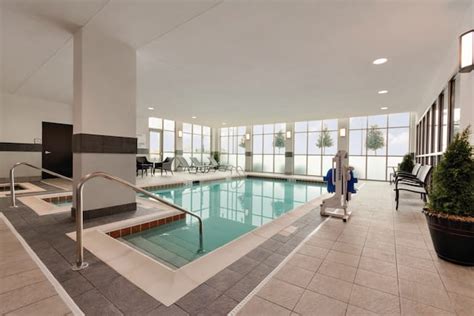 Hotels in Tuscaloosa, AL - Find Hotels - Hilton