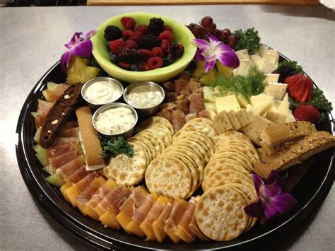 10 Fantastic Cheese And Cracker Tray Ideas 2024