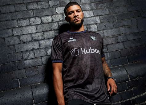 Bristol City 2023-24 O'Neills Away Kit - Football Shirt Culture ...