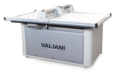 Valiani Flatbed plotter and cutting machines