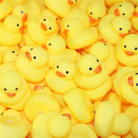 Classic Yellow Rubber Ducks (100 Pack) – Rubber Duckery