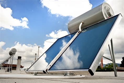 Reasons a Solar Water Heater Should be in Your Home - Coast 2 Coastrel