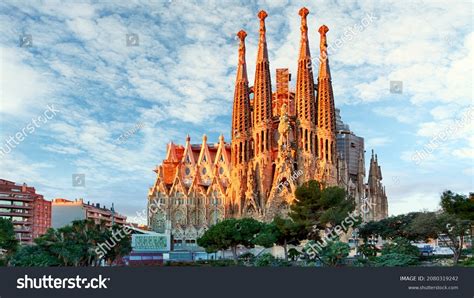 527,602 Barcelona Royalty-Free Images, Stock Photos & Pictures ...