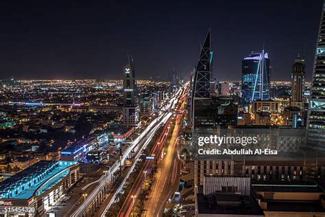 Riyadh Night Photos and Premium High Res Pictures - Getty Images