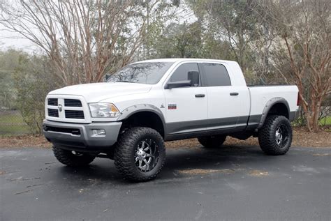 White Dodge Ram 1500 Crew Cab Preview - White Dodge Ram Truck - 970x649 ...