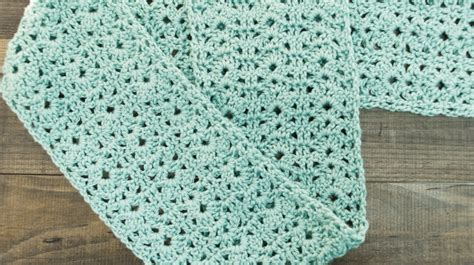 How to Crochet a Shell Stitch Scarf Left-Handed Tutorial ...