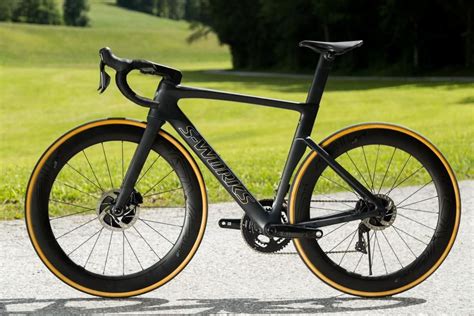 Specialized Venge 2019 - All-new aero frame with discs and electronic ...