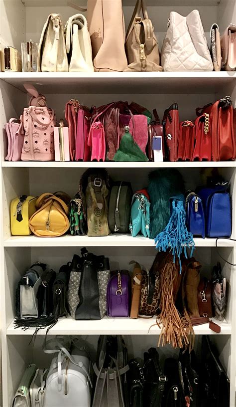 20+ Closet Purse Organizer Ideas – The Urban Decor