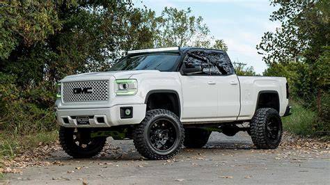 7" lifted 2014 GMC Sierra 1500 4X4 Custom [White] - ModifiedX