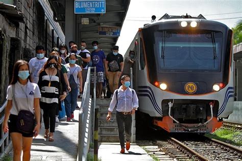 PNR to have adjusted hours of train trips on Dec. 31 and Jan. 1 | GMA ...