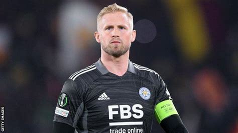 Kasper Schmeichel: Leicester City goalkeeper moves to Nice - BBC Sport