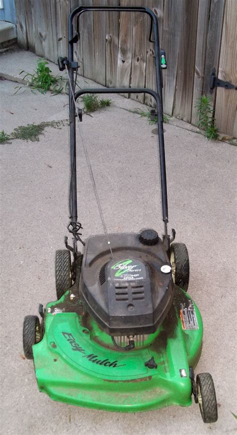 Sharpening a Lawn Mower Blade : 7 Steps (with Pictures) - Instructables