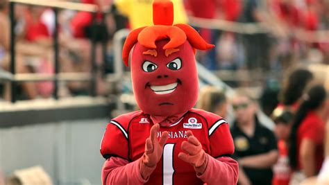 UNVEILING THE QUIRKIEST MASCOTS IN COLLEGE FOOTBALL - 96.9 KAYO