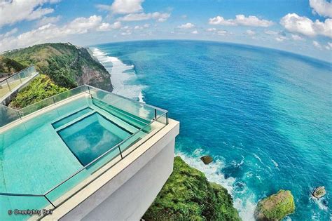 Uluwatu beach club — Top 5 most beautiful & best beach club in Uluwatu ...