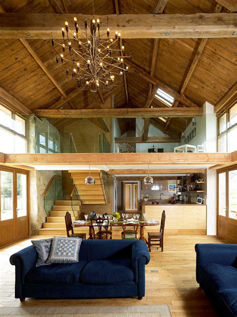 How to Convert a Barn: The Essential Guide | Homebuilding