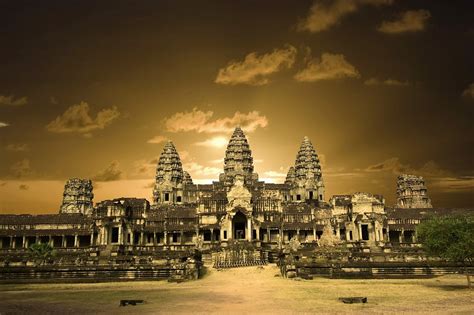 5-five-5: Angkor Wat (Siem Reap - Cambodia)