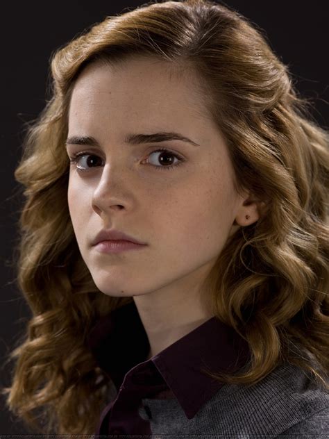 Emma Watson - Harry Potter and the Half-Blood Prince promoshoot (2009 ...