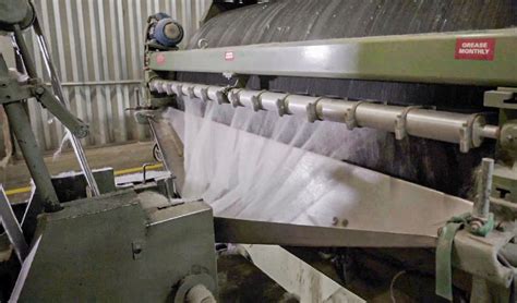 How Bare Yarn is Made: Carding and Combing - Knomad Yarn