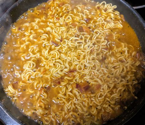 Street Style Maggi Noodles Recipe - VegeCravings | Recipe | Maggi ...