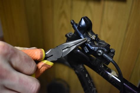 Quick and Easy MTB Brake Caliper Service: Hold the Lube! - Singletracks ...