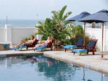 The Beach Hotel, Port Elizabeth | 2021 Updated Prices, Deals