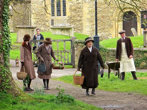 Downton Abbey Tour & The Cotswolds - Cotswold Tours & Travel