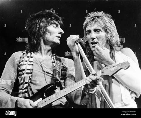 faces, ron wood, rod stewart, 1974 Stock Photo - Alamy