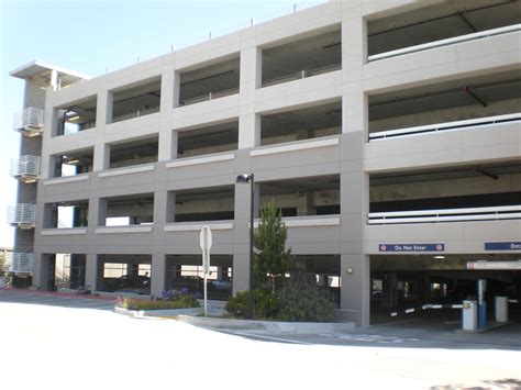 Street Knowledge throws a party on top of a downtown parking garage ...