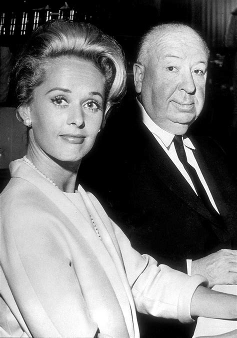 Tippi Hedren revela que Hitchcock abusó de ella