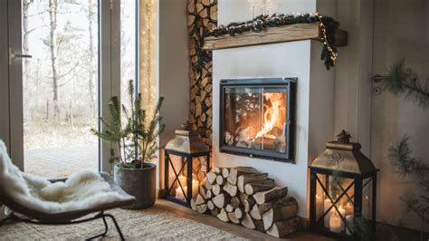 Holiday Fireplace, White Fireplace, Cozy Fireplace, Family Living Rooms ...