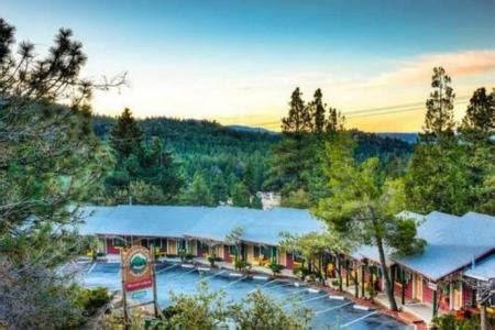 Idyllwild Resorts and Packages|Places to stay in Idyllwild