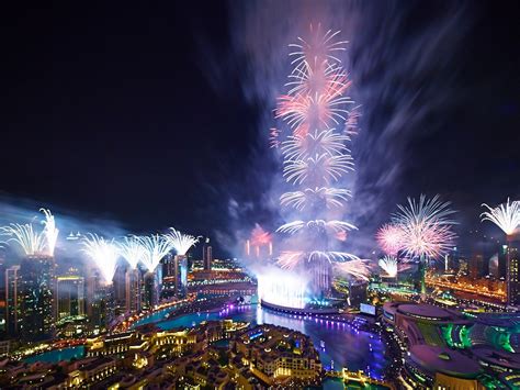 Dubai plans World’s Biggest Firework Display for NYE