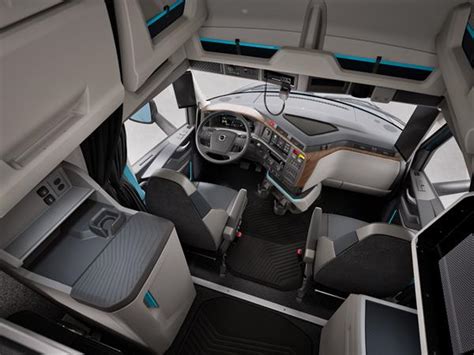 Volvo Trucks North America Unveils All-New Volvo VNL